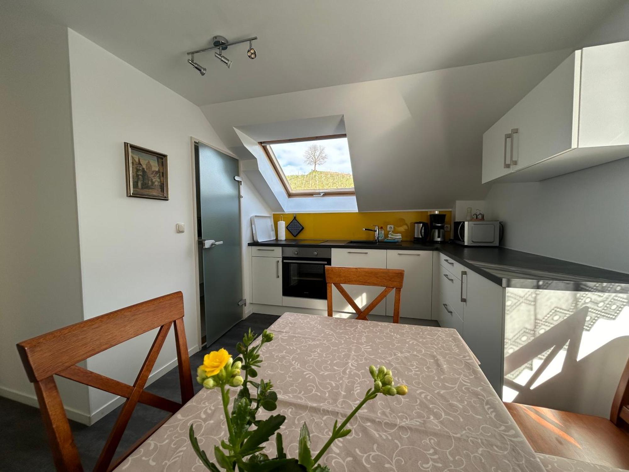 Gaestehaus Sommertal Mit Pool Im Garten, Eigener Parkplatz, 800M Zum Bodensee, 300M Zur Altstadt Meersburg Kültér fotó