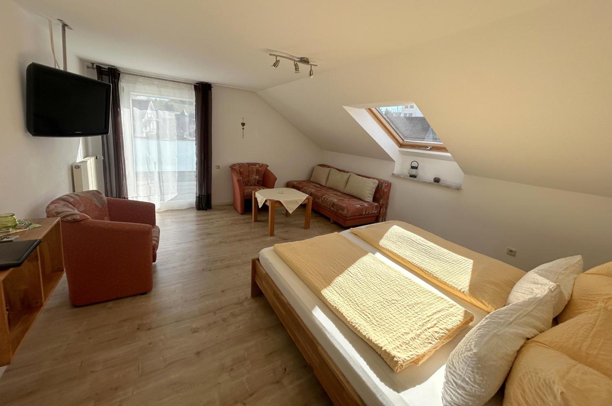 Gaestehaus Sommertal Mit Pool Im Garten, Eigener Parkplatz, 800M Zum Bodensee, 300M Zur Altstadt Meersburg Kültér fotó