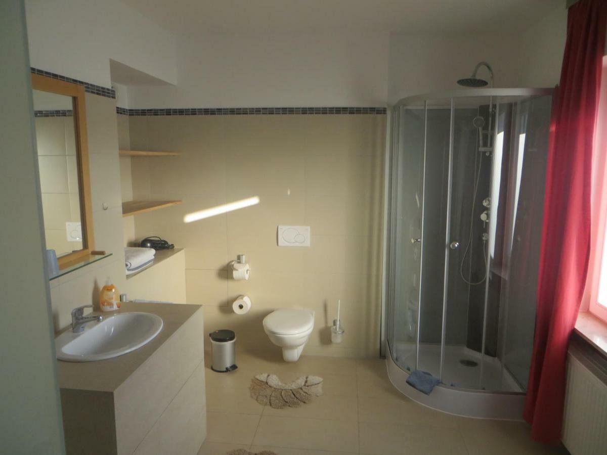 Gaestehaus Sommertal Mit Pool Im Garten, Eigener Parkplatz, 800M Zum Bodensee, 300M Zur Altstadt Meersburg Kültér fotó