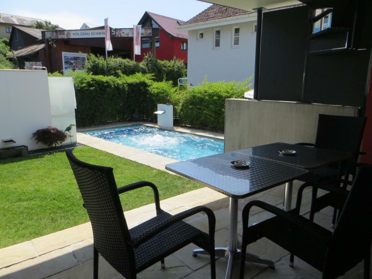 Gaestehaus Sommertal Mit Pool Im Garten, Eigener Parkplatz, 800M Zum Bodensee, 300M Zur Altstadt Meersburg Kültér fotó