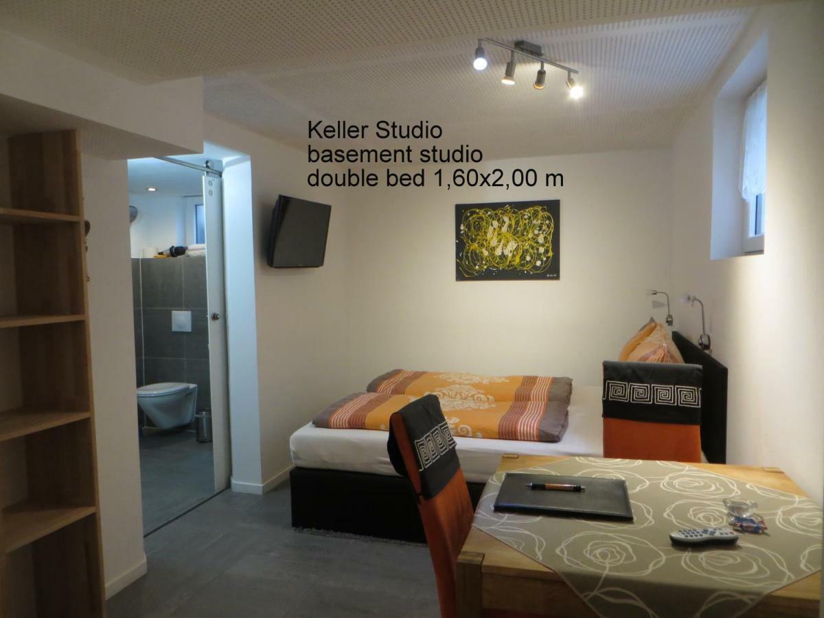 Gaestehaus Sommertal Mit Pool Im Garten, Eigener Parkplatz, 800M Zum Bodensee, 300M Zur Altstadt Meersburg Kültér fotó